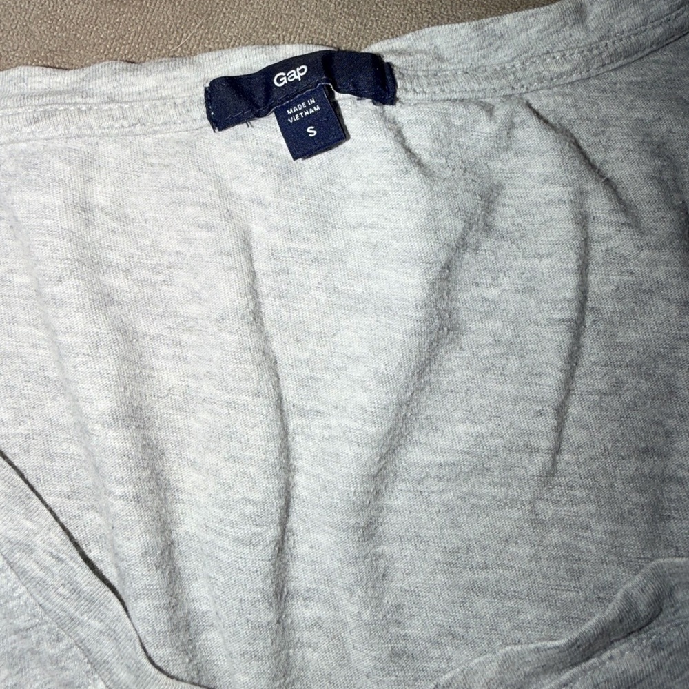 GAP Heather Gray Tee